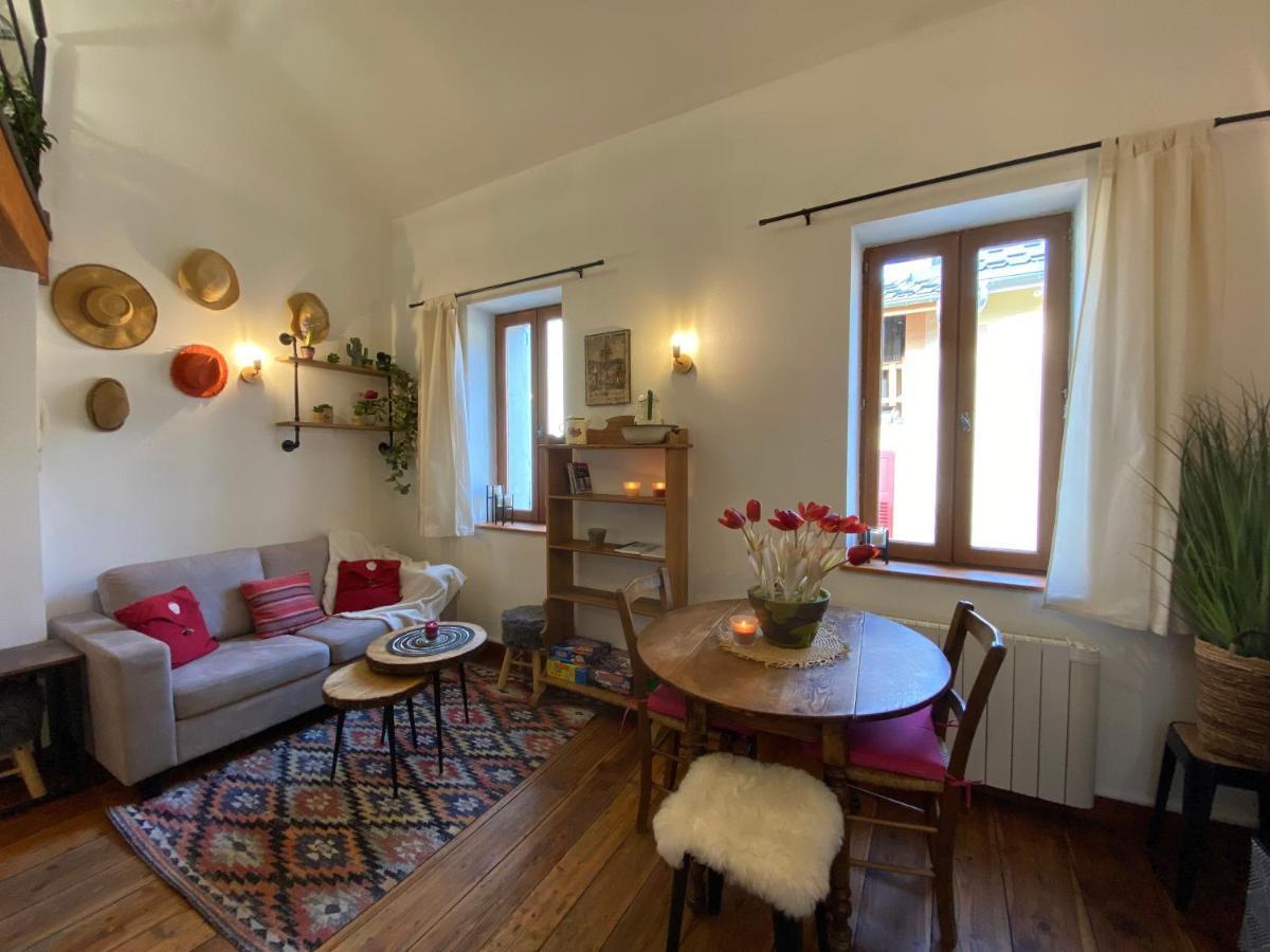 Apartamento Duplex Cosy Au Coeur De Barcelonnette Exterior foto